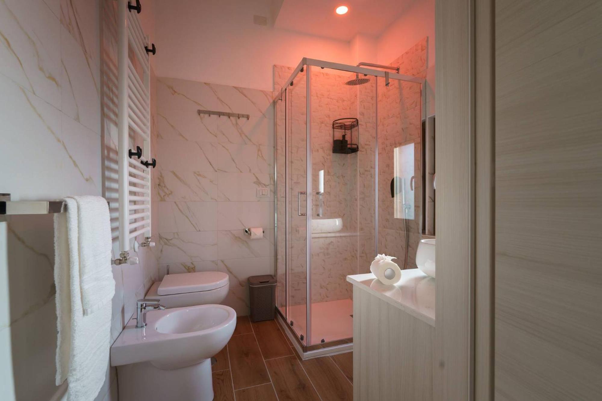 Chalet N5 Guest House กาตันซาโร ภายนอก รูปภาพ